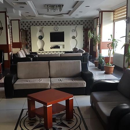 Kafkas Ari Hotel Ardahan Exteriör bild