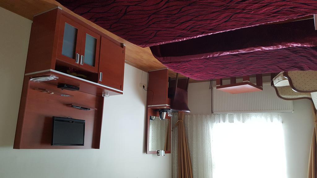 Kafkas Ari Hotel Ardahan Rum bild