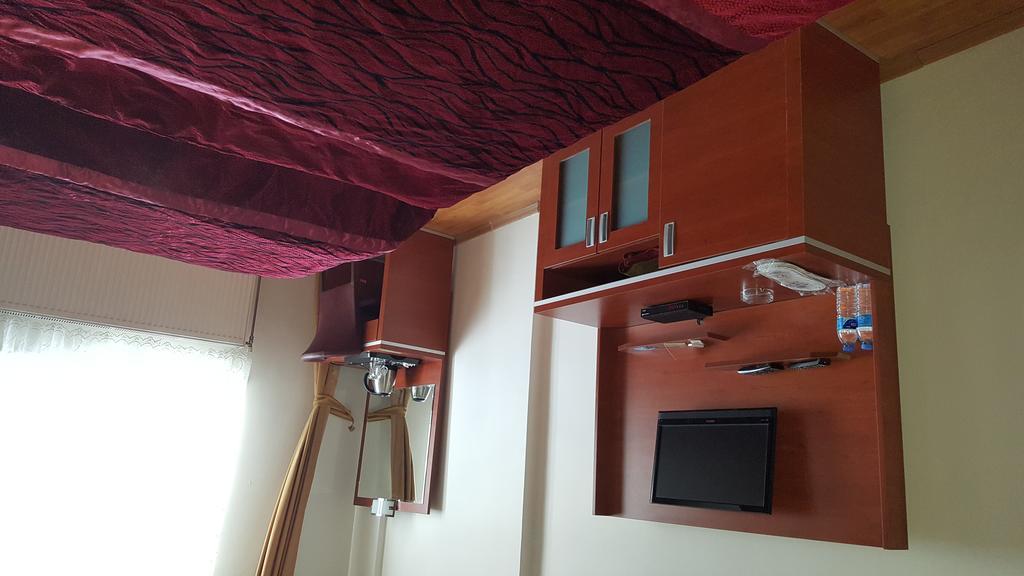 Kafkas Ari Hotel Ardahan Rum bild