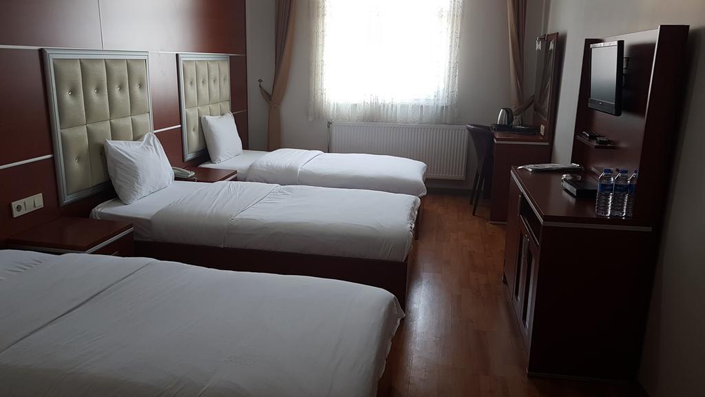 Kafkas Ari Hotel Ardahan Exteriör bild